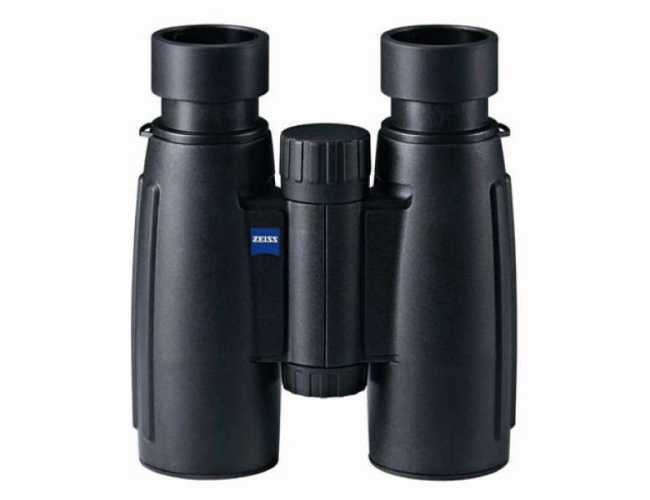 712.00.18 Бинокль Zeiss Conquest 8x30